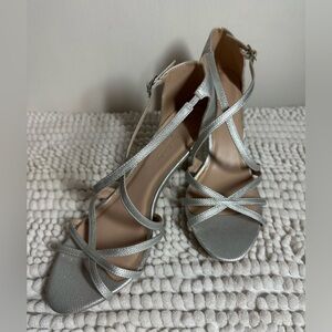 Paradox London Pink NWOT- Silver Shimmer Lydia Heels, Size 9.5